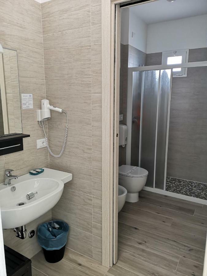 Hotel Tizian Beach Caorle Exterior foto